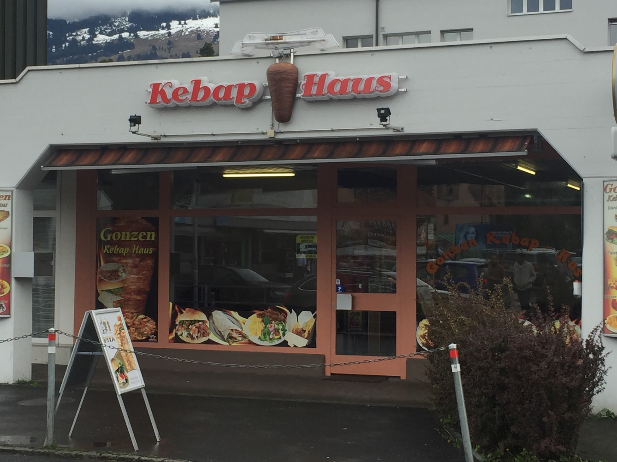 Eingang Gonzen Kebap Haus